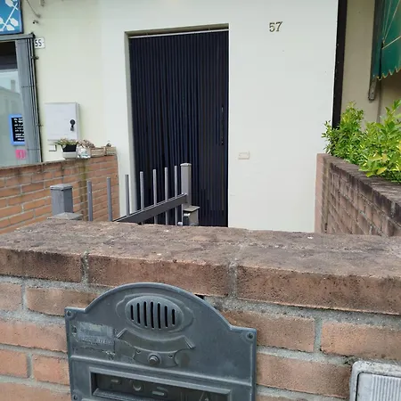 Tassina House Apartment
